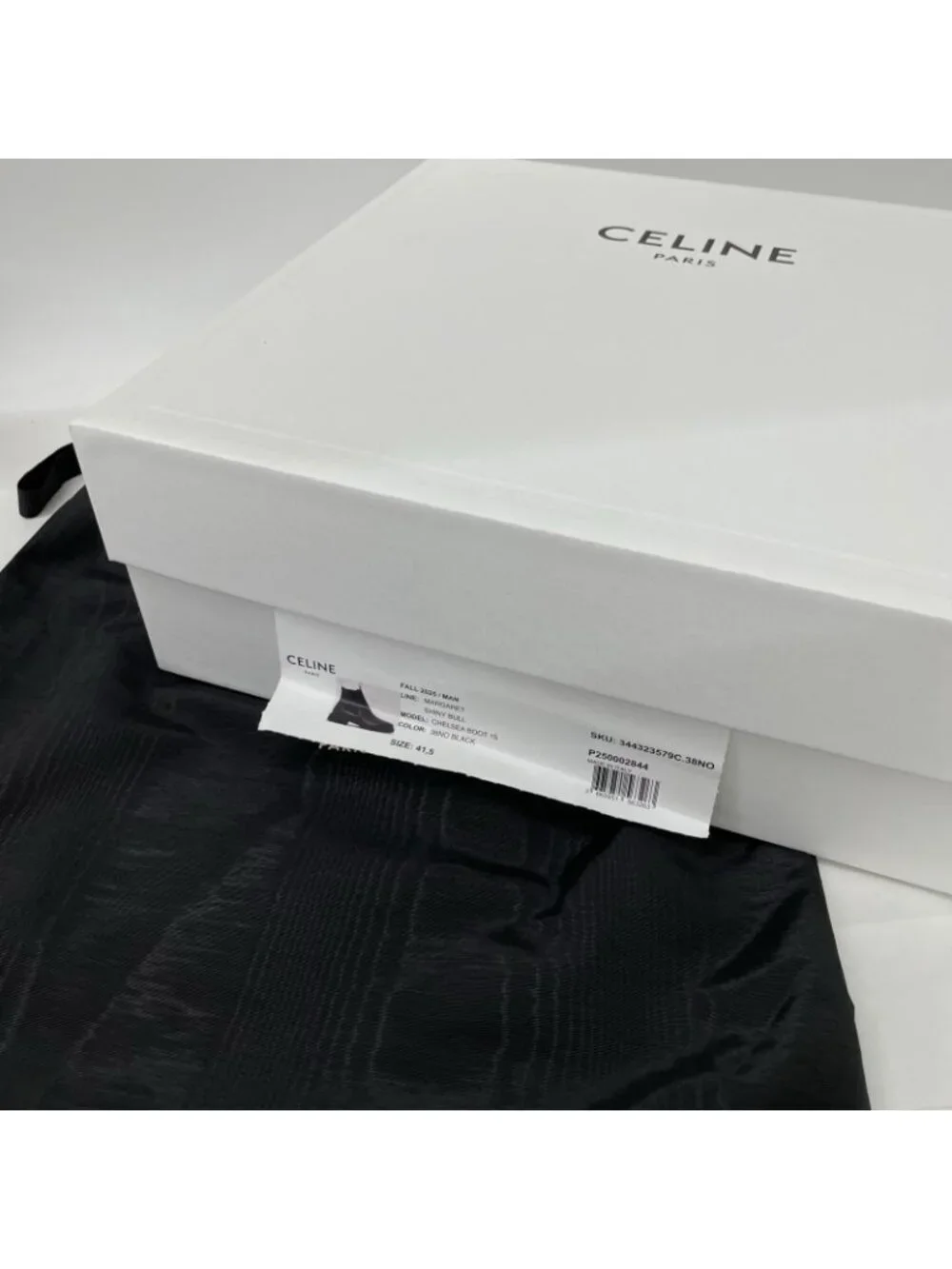 Celine Margaret Chelsea Boots Shiny Bull